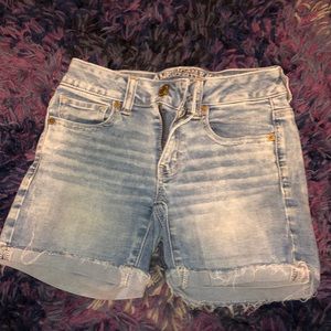 Retro jean shorts